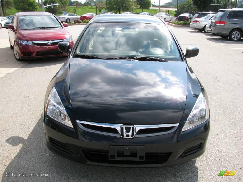2006 Accord LX Sedan - Nighthawk Black Pearl / Ivory photo #8