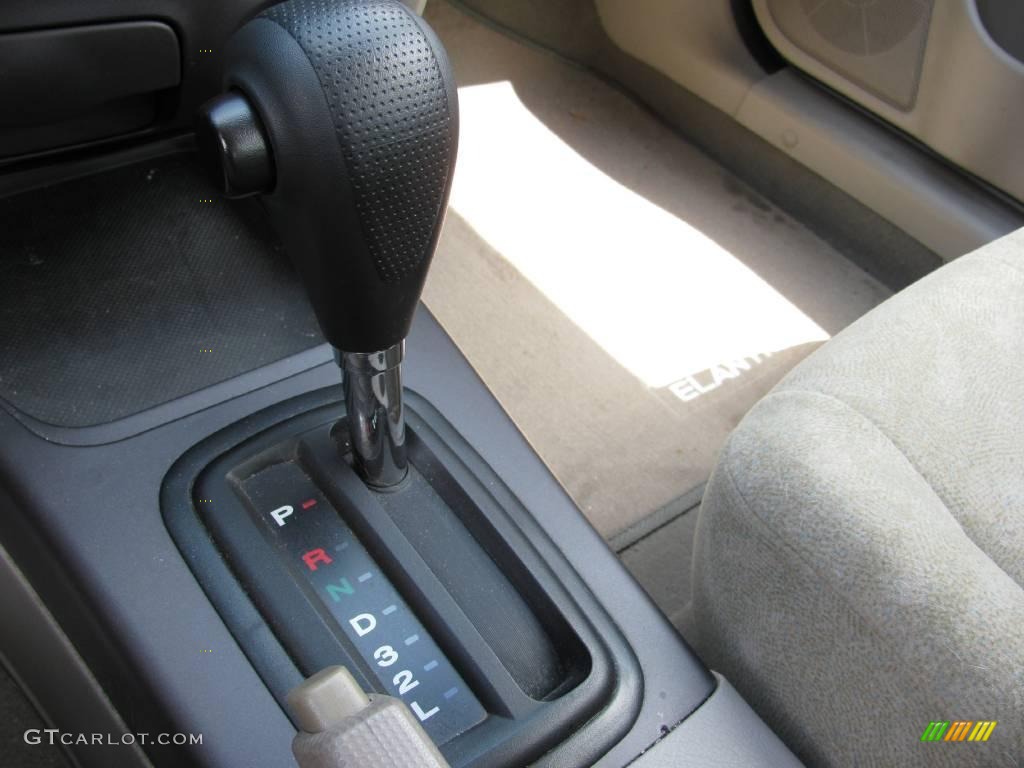 2003 Elantra GLS Sedan - Nordic White / Beige photo #12