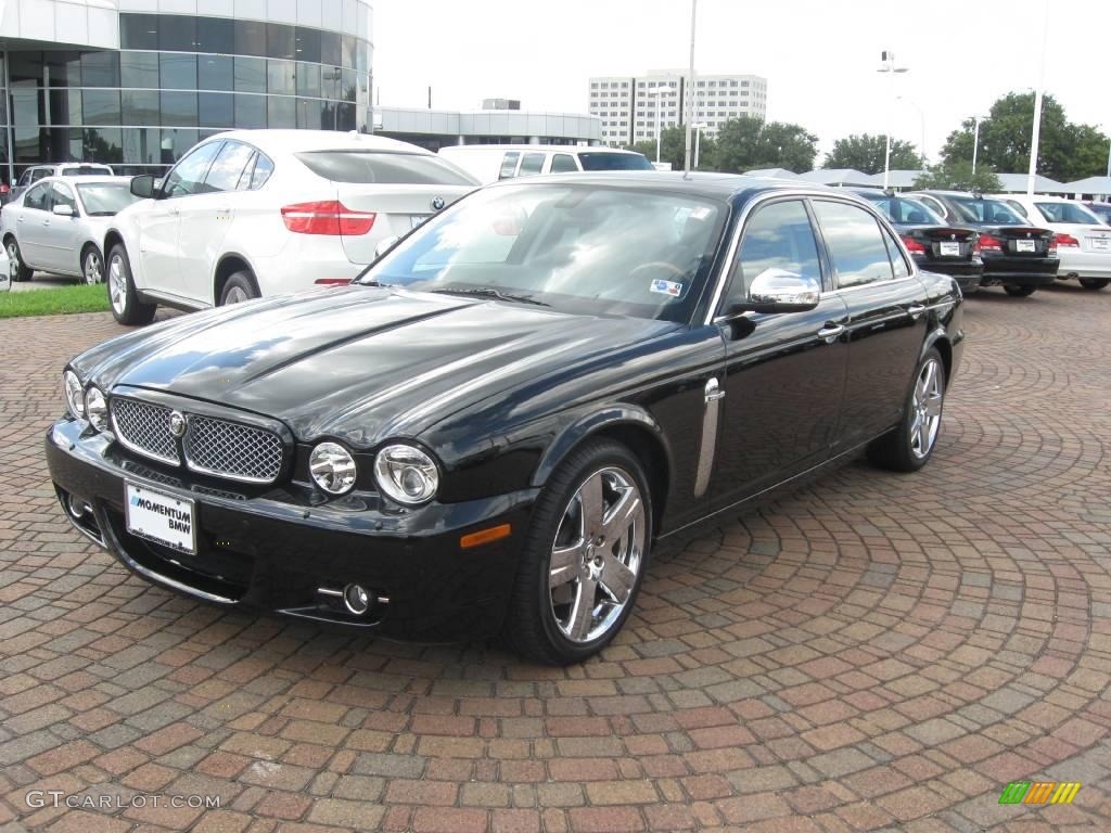 2009 XJ Vanden Plas - Ultimate Black / Charcoal/Charcoal photo #2