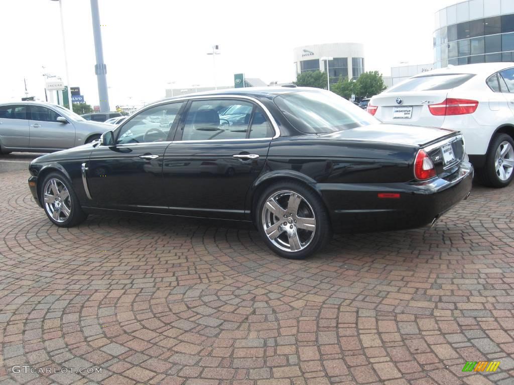 2009 XJ Vanden Plas - Ultimate Black / Charcoal/Charcoal photo #11