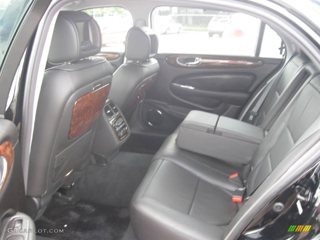 2009 XJ Vanden Plas - Ultimate Black / Charcoal/Charcoal photo #13