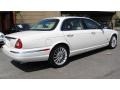 Porcelain White - XJ XJ8 L Photo No. 6