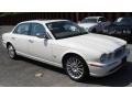 Porcelain White - XJ XJ8 L Photo No. 8