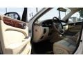 Porcelain White - XJ XJ8 L Photo No. 14