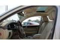 Porcelain White - XJ XJ8 L Photo No. 15