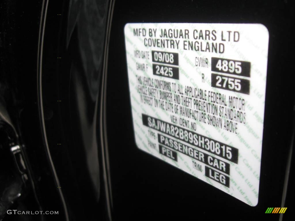 2009 XJ Vanden Plas - Ultimate Black / Charcoal/Charcoal photo #31