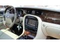 Porcelain White - XJ XJ8 L Photo No. 29