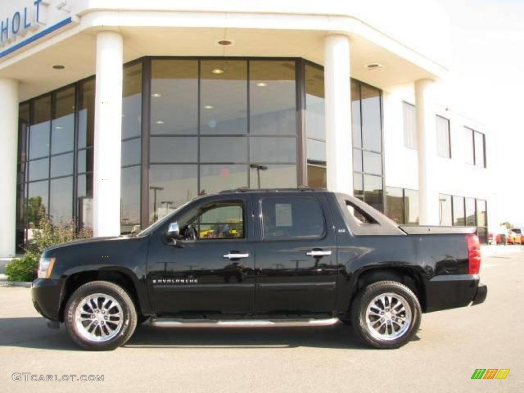 2007 Avalanche LTZ 4WD - Black / Ebony/Light Cashmere photo #1