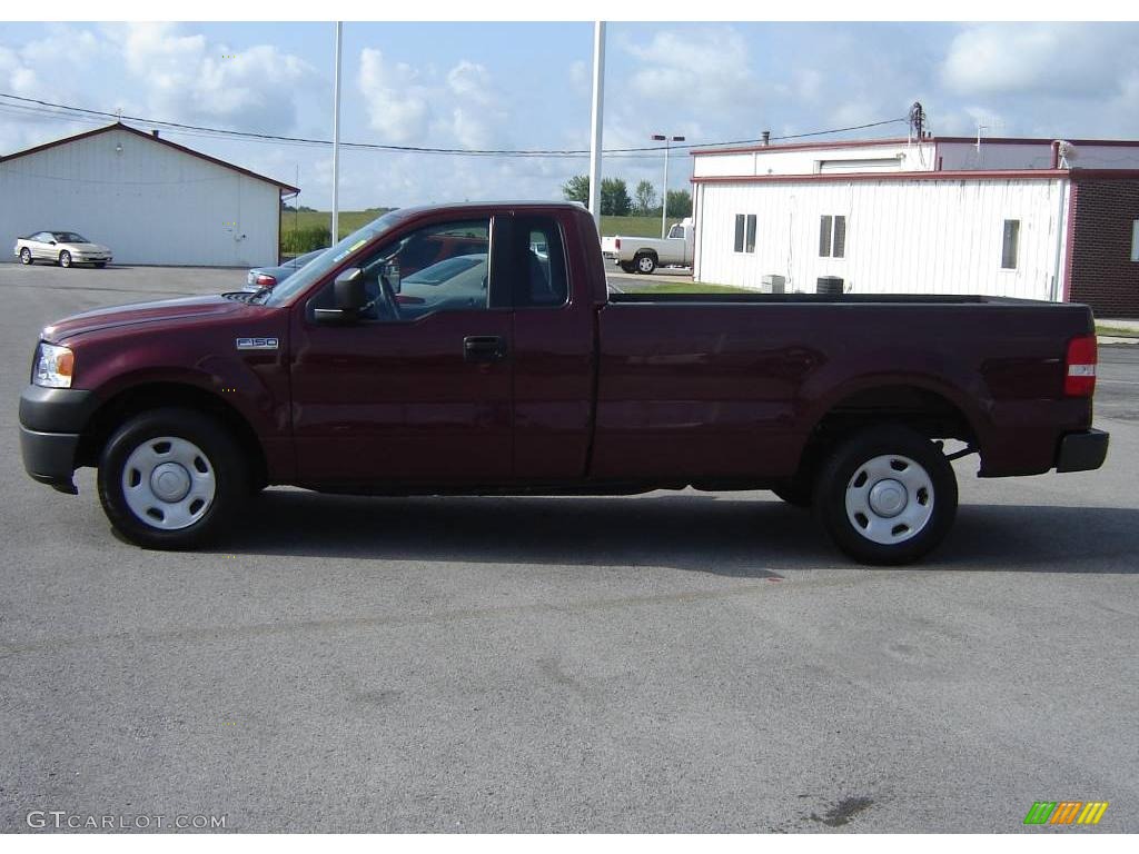 2006 F150 XL Regular Cab - Dark Toreador Red Metallic / Medium/Dark Flint photo #2