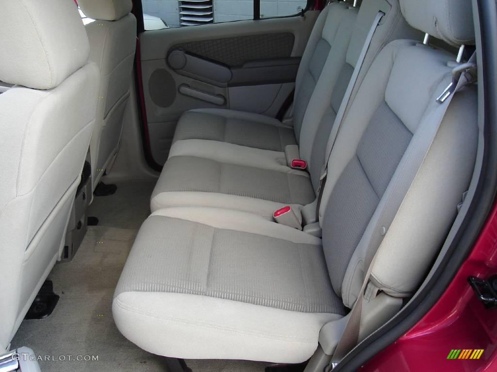 2006 Explorer XLT 4x4 - Redfire Metallic / Stone photo #15