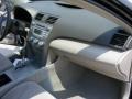 Black - Camry LE Photo No. 19