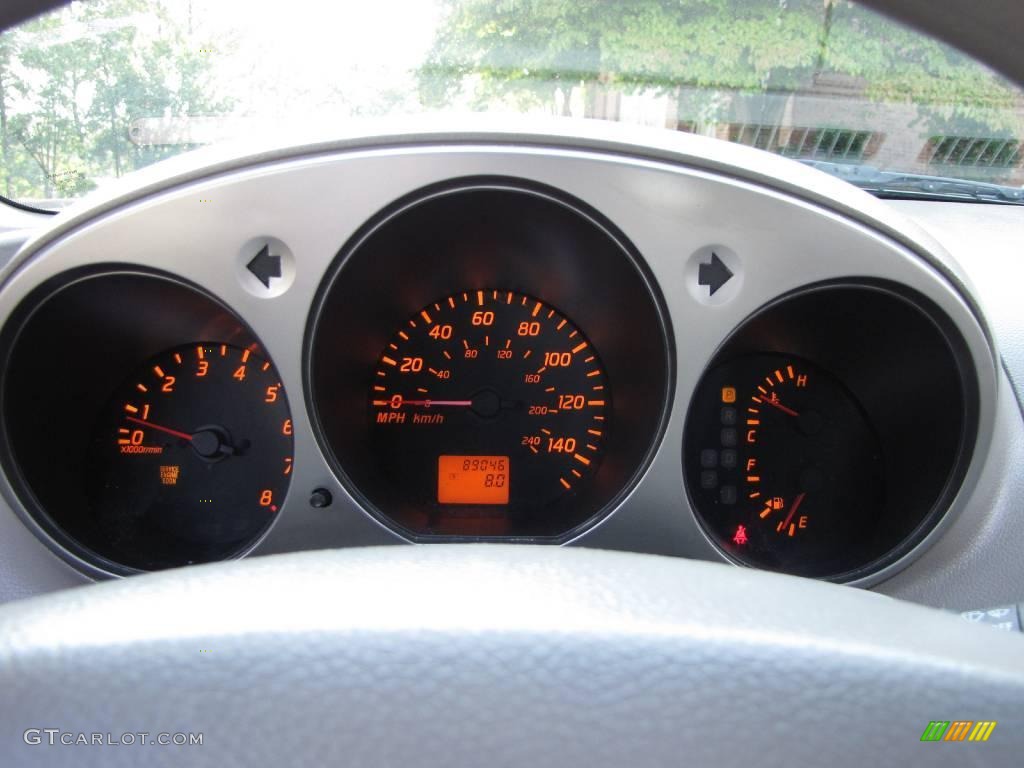 2004 Altima 2.5 S - Smoke Metallic / Frost Gray photo #47