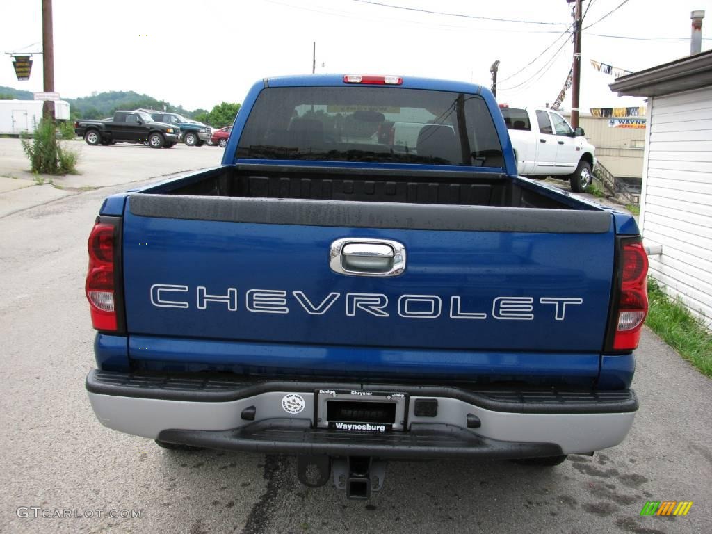 2004 Silverado 1500 Work Truck Extended Cab 4x4 - Arrival Blue Metallic / Dark Charcoal photo #4