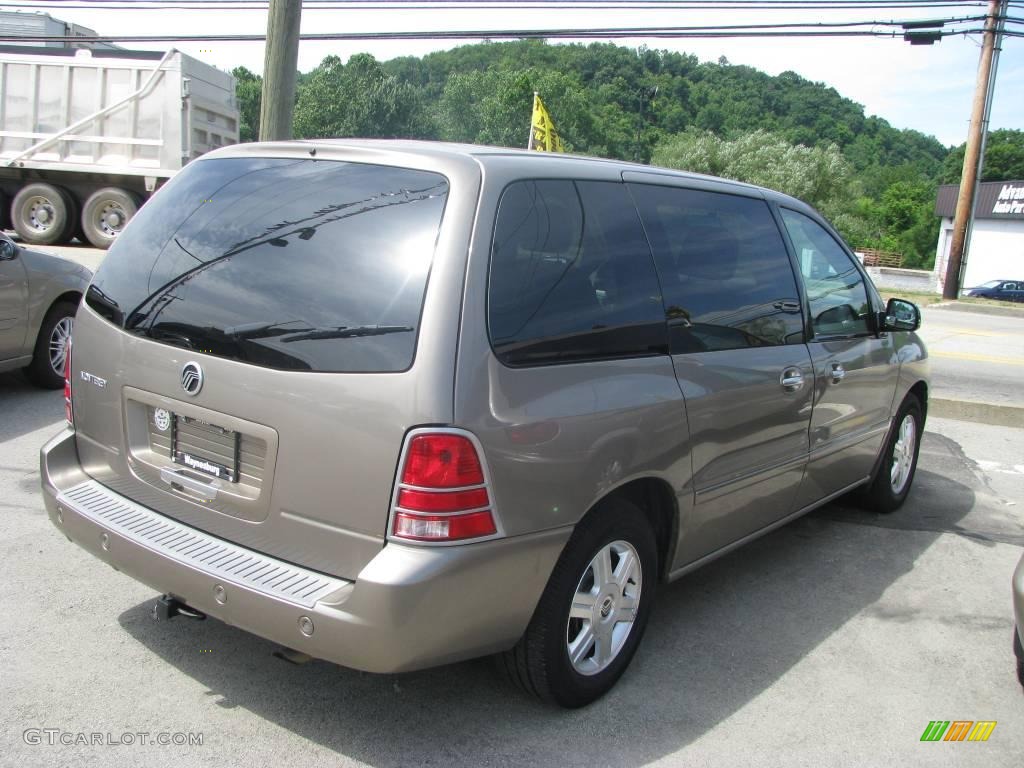 2004 Monterey Convenience - Arizona Beige Metallic / Pebble photo #14