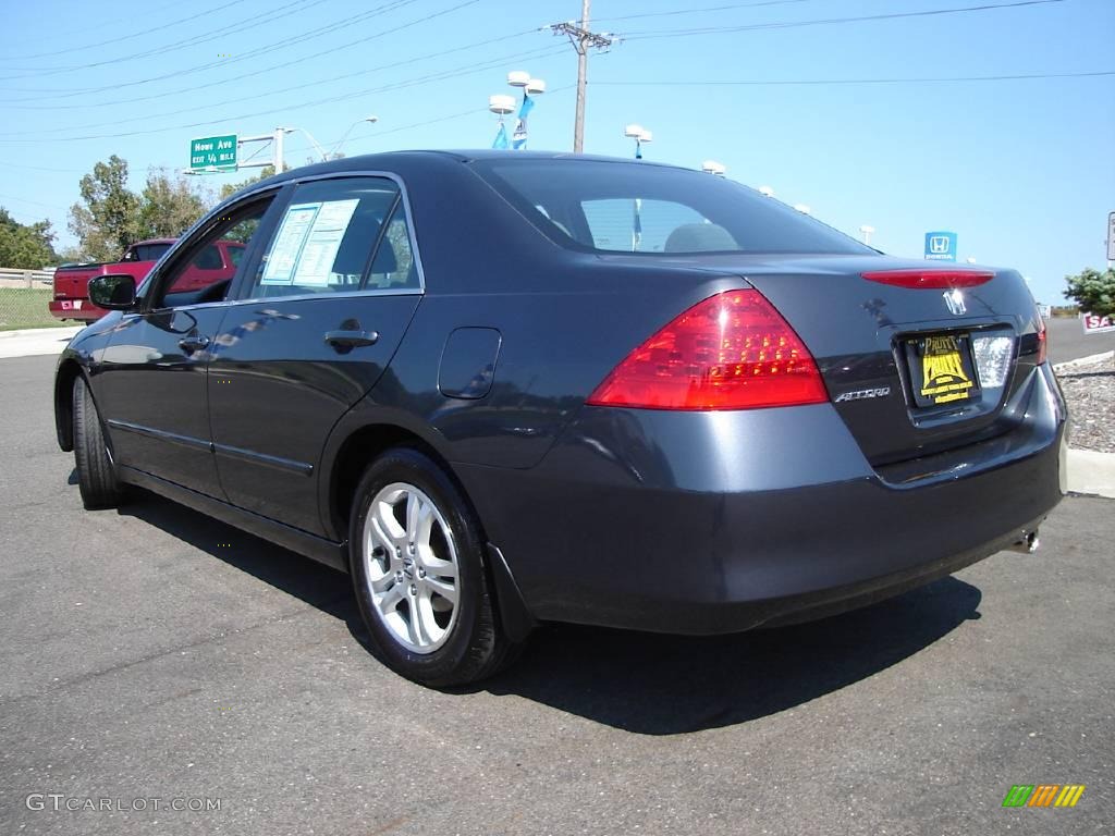 2006 Accord EX Sedan - Graphite Pearl / Gray photo #3