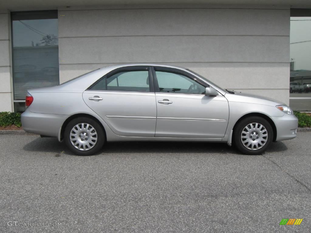 2006 Camry XLE - Lunar Mist Metallic / Stone Gray photo #2