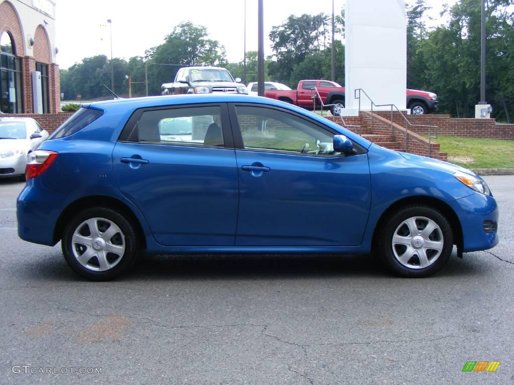 2009 Matrix 1.8 - Blue Streak Metallic / Dark Charcoal photo #16