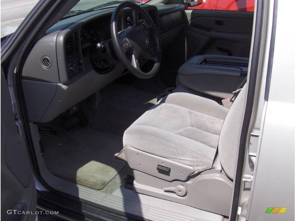 2005 Tahoe LS - Silver Birch Metallic / Gray/Dark Charcoal photo #5