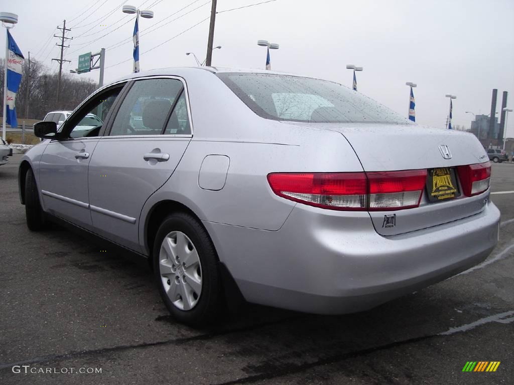 2003 Accord LX Sedan - Satin Silver Metallic / Black photo #3
