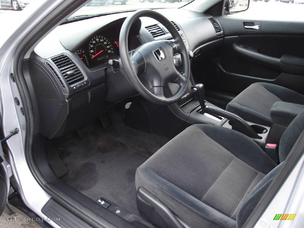 2003 Accord LX Sedan - Satin Silver Metallic / Black photo #20