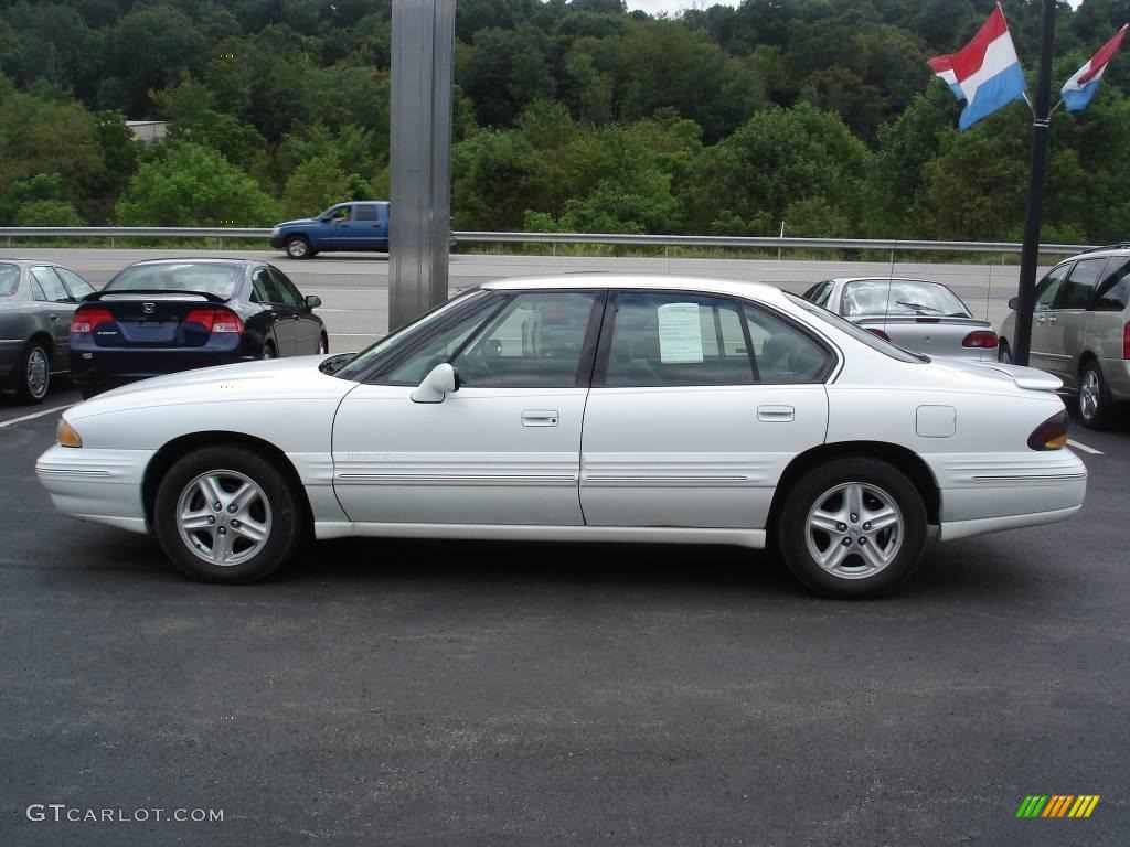 1996 Bonneville SE - Bright White / Gray photo #5