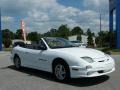 2000 Bright White Pontiac Sunfire GT Convertible  photo #19
