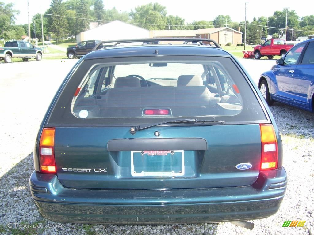 1995 Escort LX Wagon - Deep Jewel Green Metallic / Beige photo #3