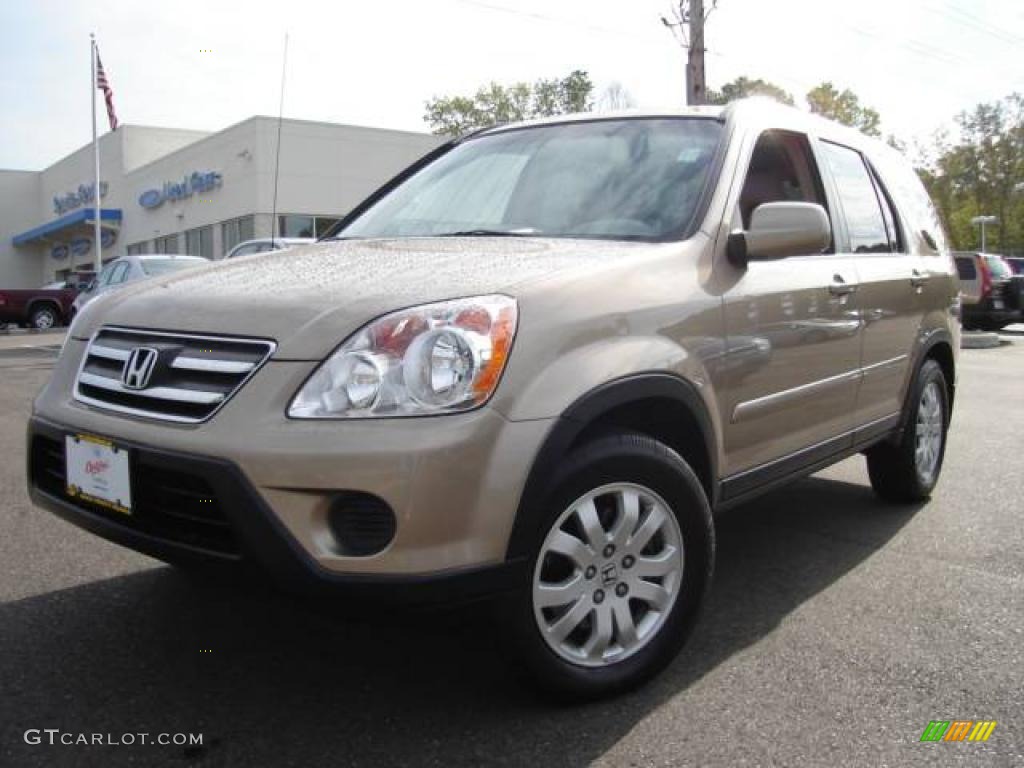 2005 CR-V Special Edition 4WD - Sahara Sand Metallic / Ivory photo #1
