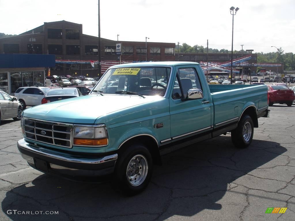1995 F150 XLT Regular Cab - Medium Calypso Green Metallic / Gray photo #14
