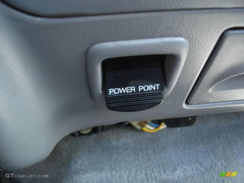 1995 F150 XLT Regular Cab - Medium Calypso Green Metallic / Gray photo #22
