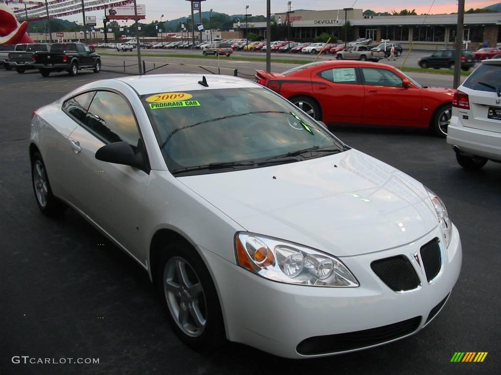 2009 G6 GT Coupe - Summit White / Ebony photo #2