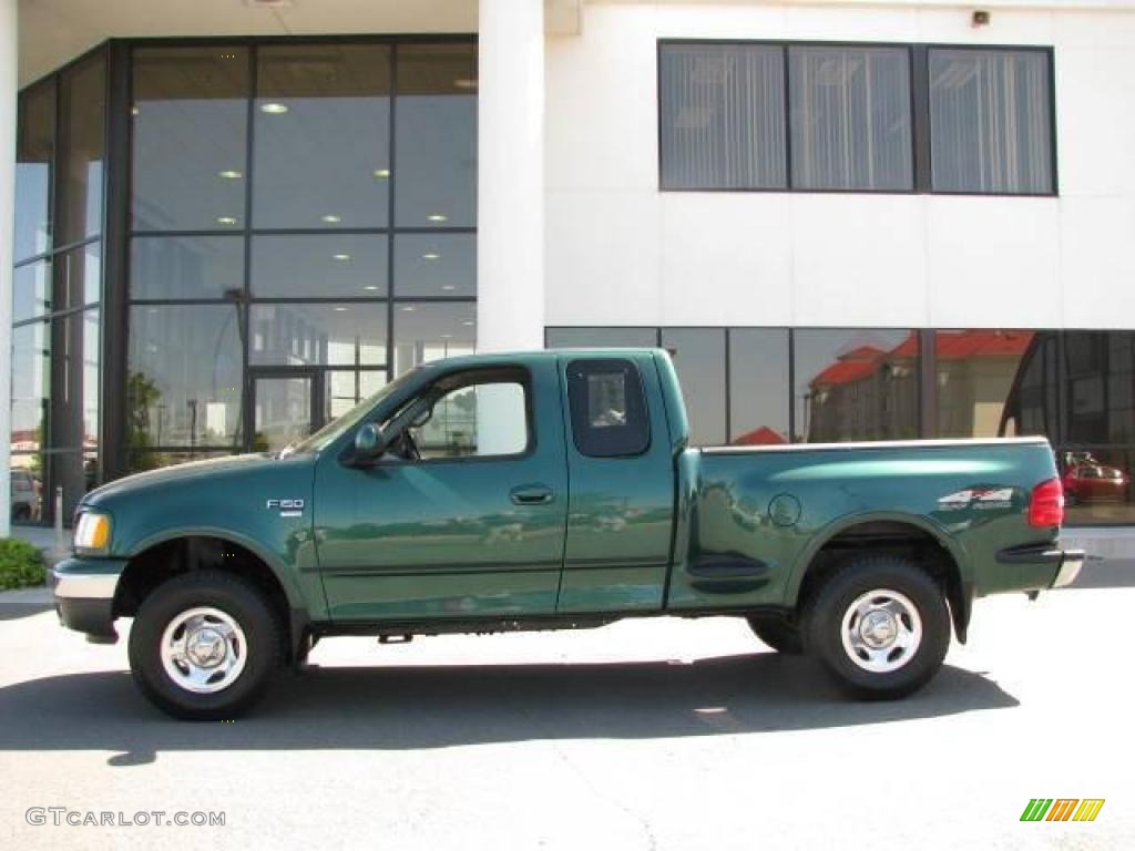 1999 F150 XLT Extended Cab 4x4 - Woodland Green Metallic / Medium Graphite photo #1