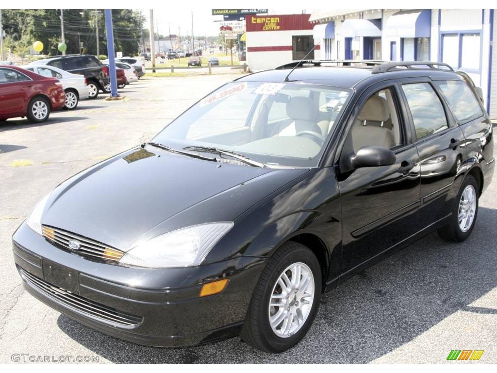 2003 Focus ZTW Wagon - Pitch Black / Medium Parchment photo #1