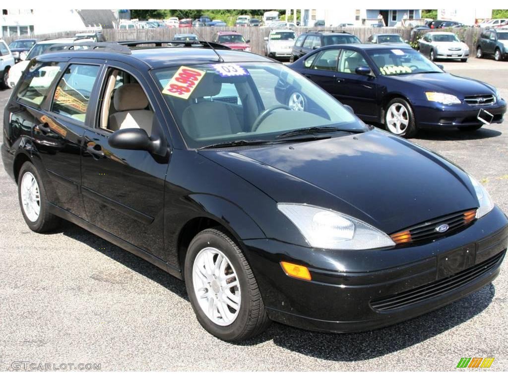 2003 Focus ZTW Wagon - Pitch Black / Medium Parchment photo #3