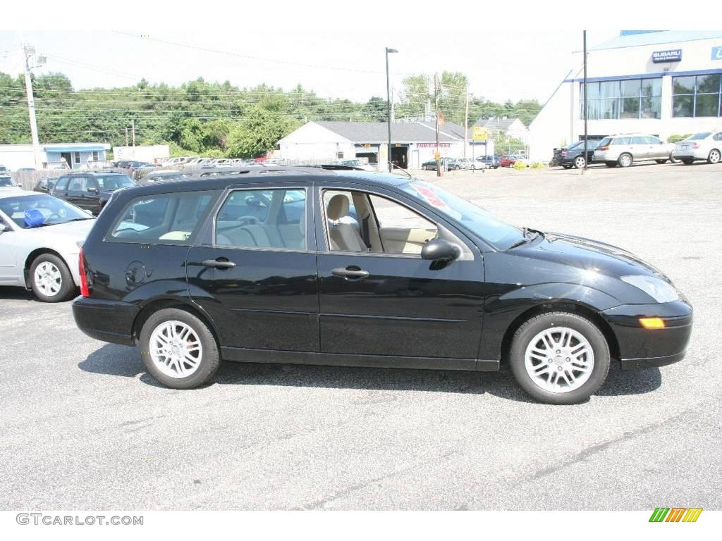 2003 Focus ZTW Wagon - Pitch Black / Medium Parchment photo #4