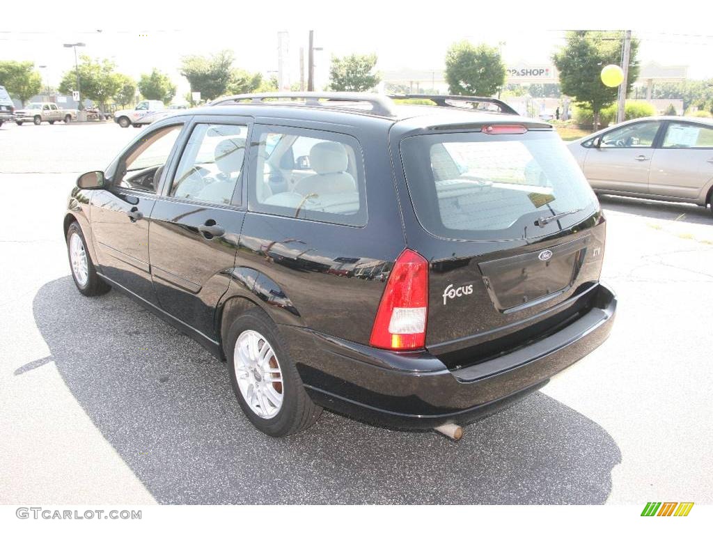 2003 Focus ZTW Wagon - Pitch Black / Medium Parchment photo #6