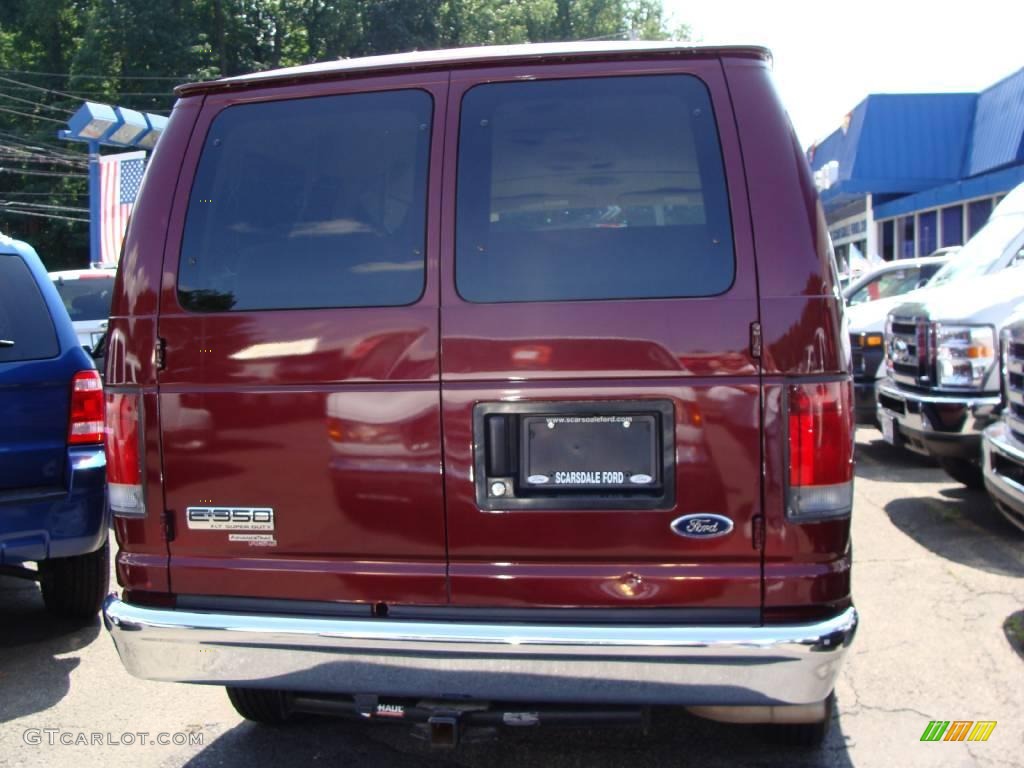 2007 E Series Van E350 Super Duty XLT Passenger - Dark Toreador Red Metallic / Medium Pebble Beige photo #5