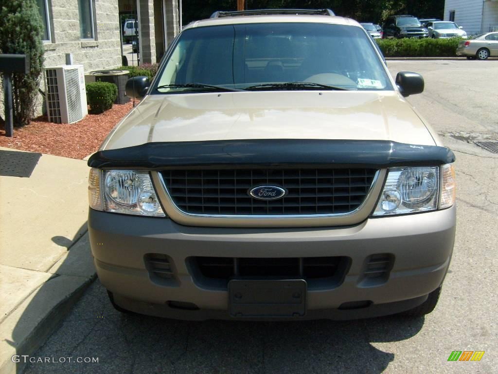 2002 Explorer XLS 4x4 - Harvest Gold Metallic / Medium Parchment photo #7