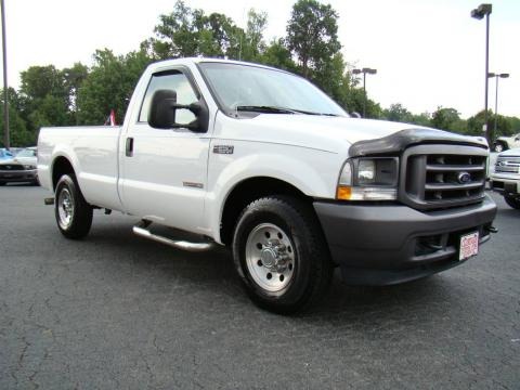 2004 Ford F250 Super Duty XL Regular Cab Data, Info and Specs