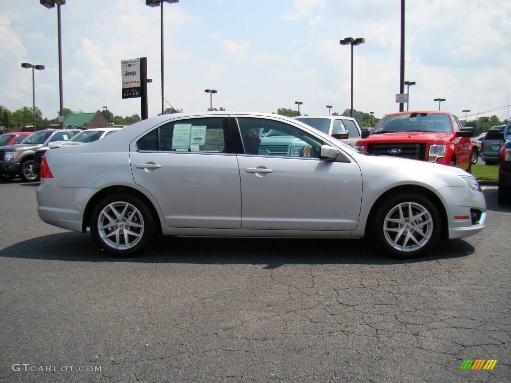 2010 Fusion SEL - Brilliant Silver Metallic / Charcoal Black photo #2