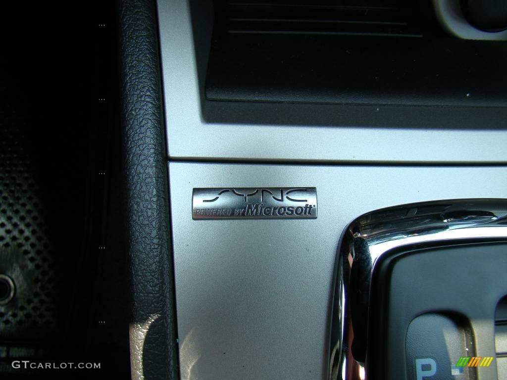 2010 Fusion SEL - Brilliant Silver Metallic / Charcoal Black photo #25