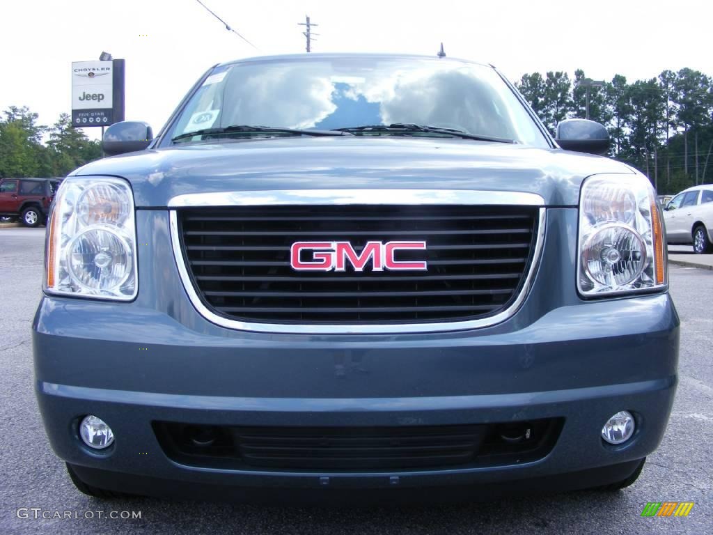 2009 Yukon XL SLT - Stealth Gray Metallic / Light Titanium photo #3