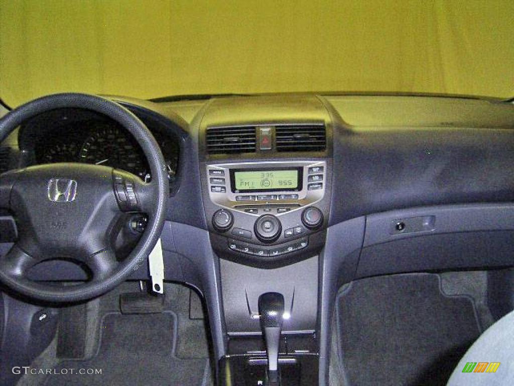 2007 Accord LX Sedan - Alabaster Silver Metallic / Gray photo #27