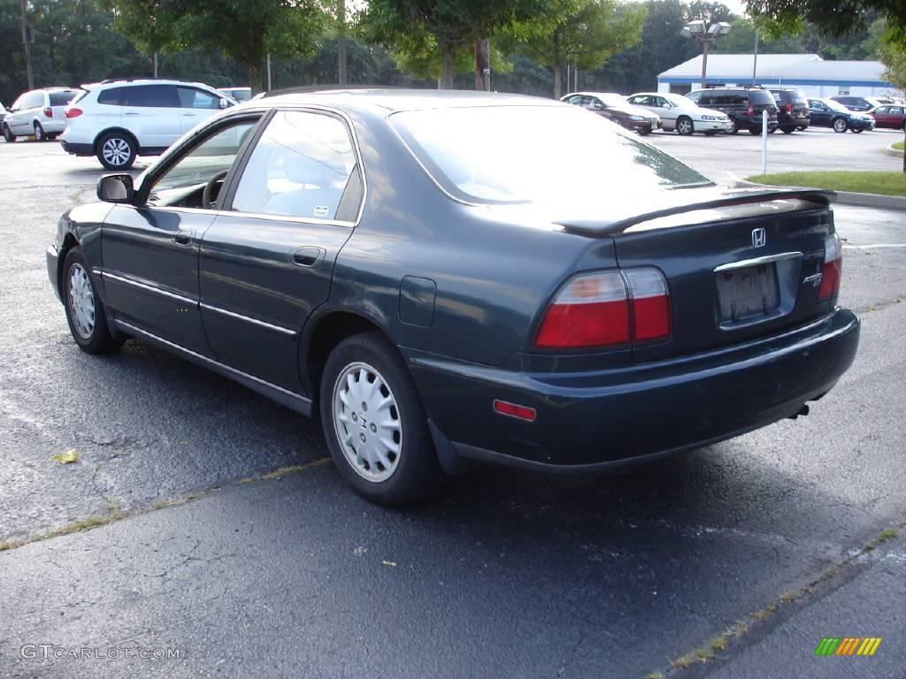 1997 Accord EX Sedan - Eucalyptus Green Pearl / Ivory photo #5