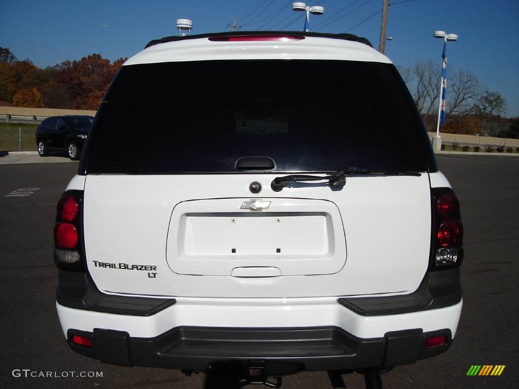 2005 TrailBlazer EXT LT 4x4 - Summit White / Light Gray photo #4