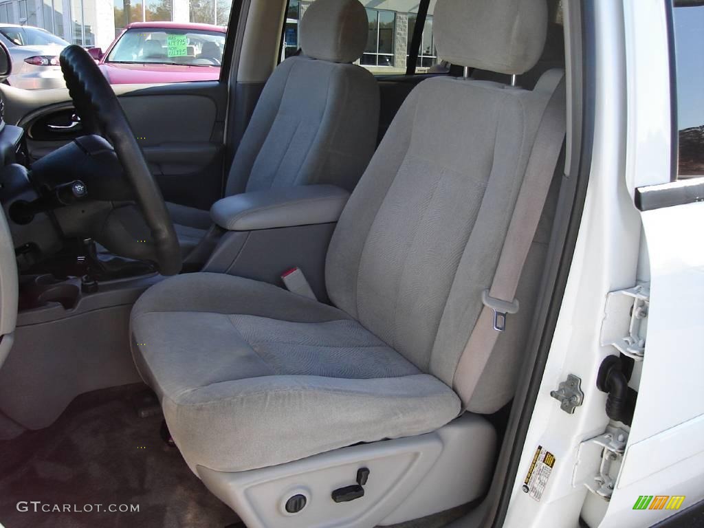 2005 TrailBlazer EXT LT 4x4 - Summit White / Light Gray photo #13