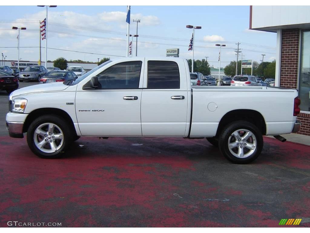 2007 Ram 1500 Big Horn Edition Quad Cab 4x4 - Bright White / Medium Slate Gray photo #2