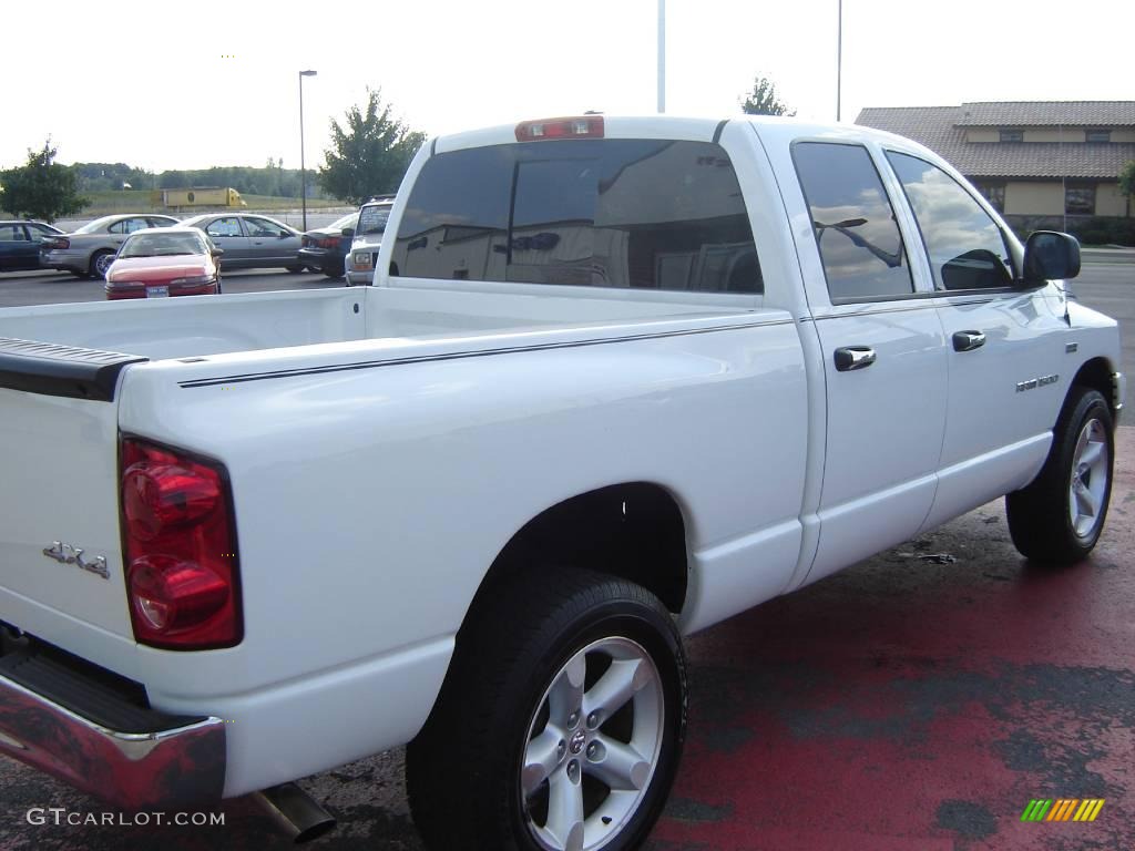 2007 Ram 1500 Big Horn Edition Quad Cab 4x4 - Bright White / Medium Slate Gray photo #5