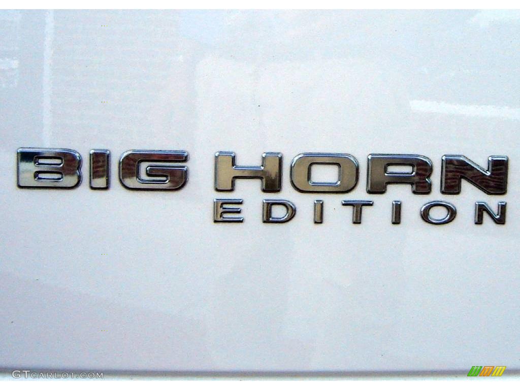 2007 Ram 1500 Big Horn Edition Quad Cab 4x4 - Bright White / Medium Slate Gray photo #11