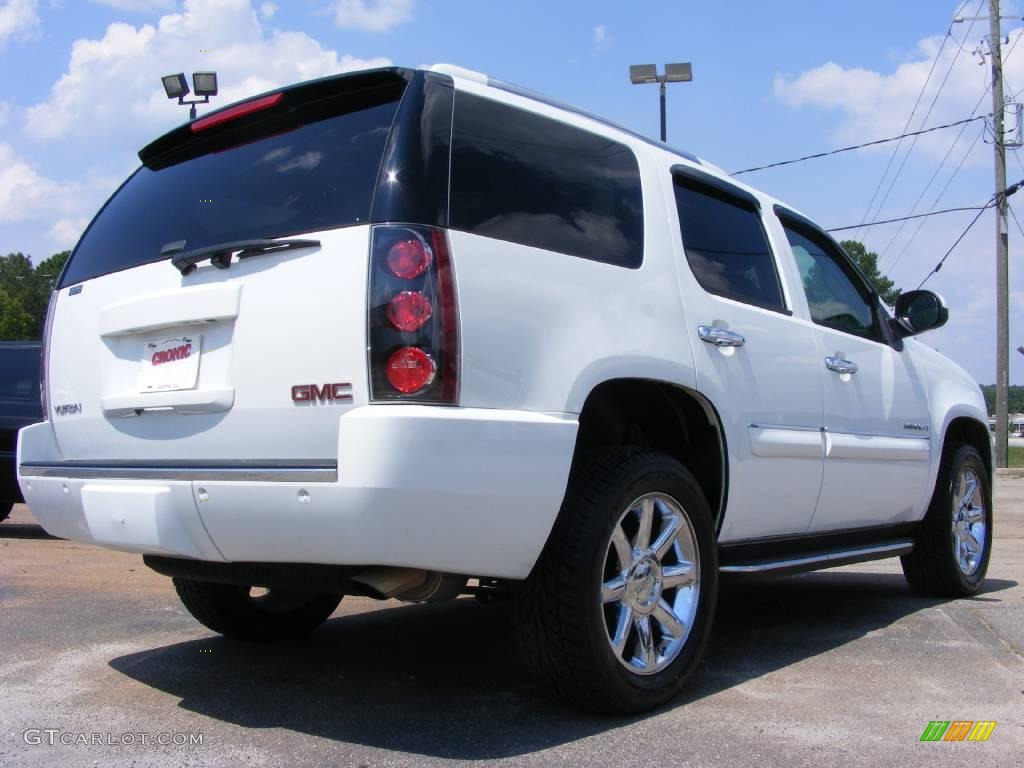2007 Yukon Denali AWD - Summit White / Ebony Black photo #8